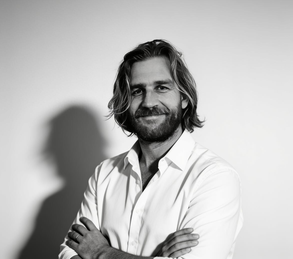 Bradley Cahill — construtor, carpinteiro e inspetor, Antipodean Porto